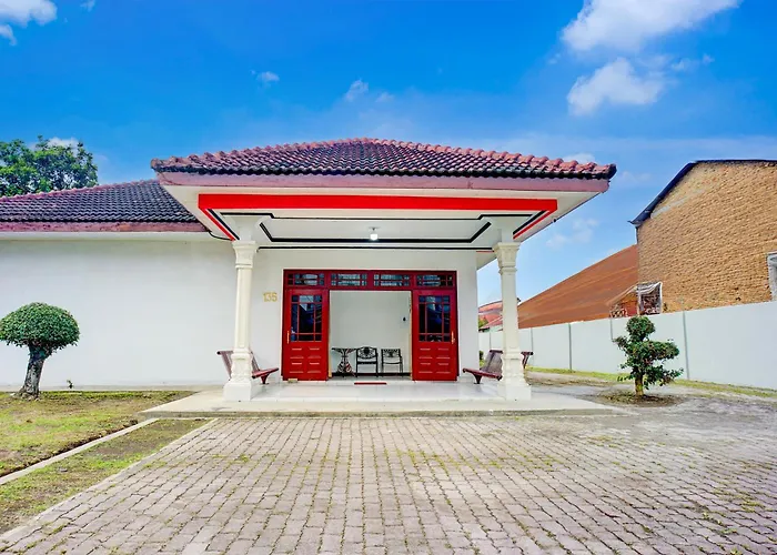 Hotel O Krakatau Near Universitas Muhammadiya Sumatra Utara Umsu