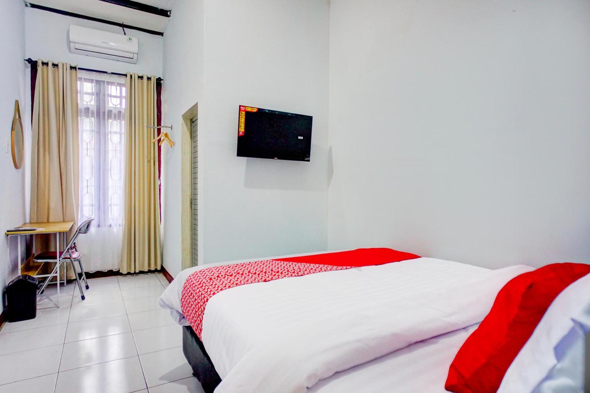 Hotel Hotel O Krakatau Near Universitas Muhammadiya Sumatra Utara Umsu 2*