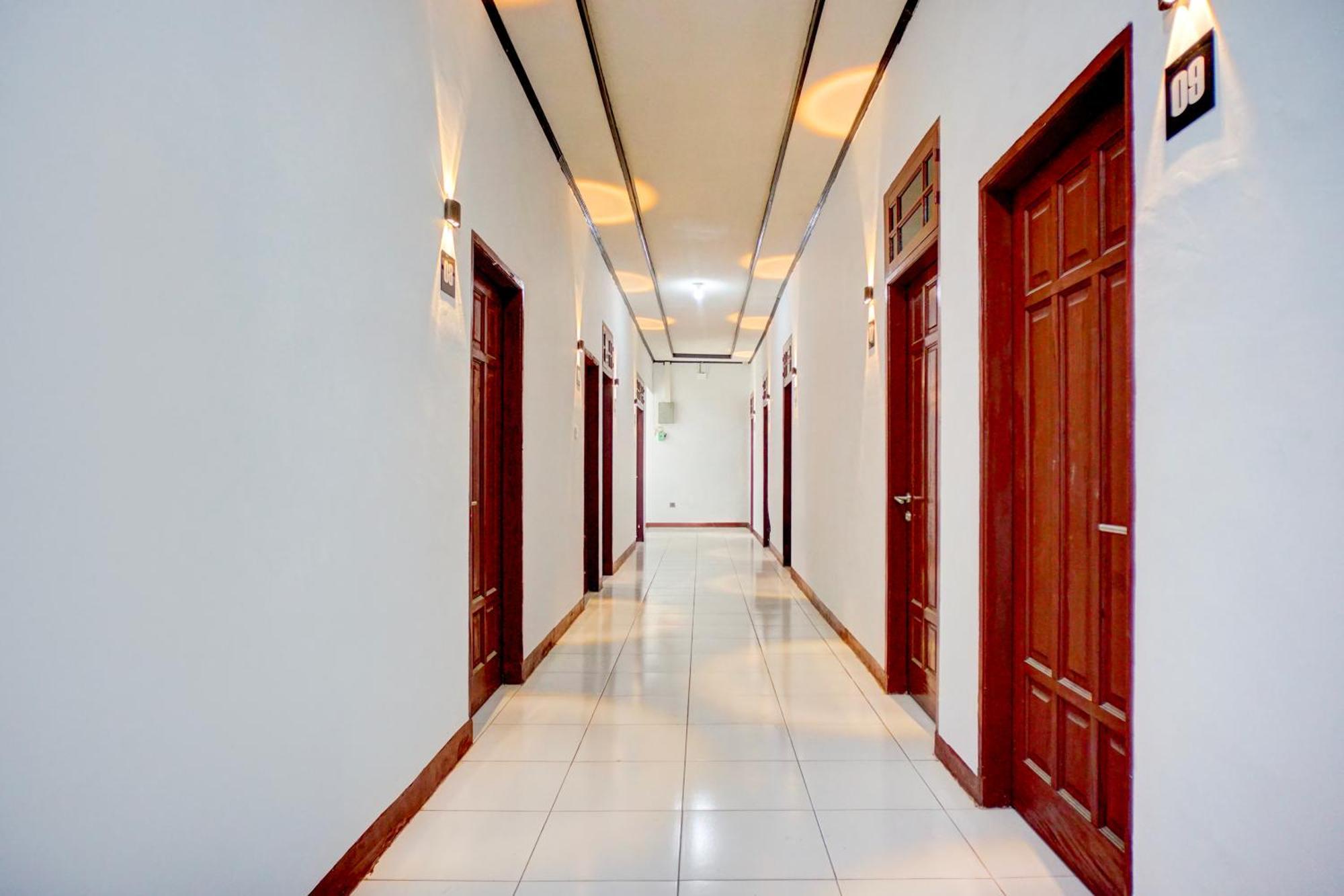 Hotel Hotel O Krakatau Near Universitas Muhammadiya Sumatra Utara Umsu 2*